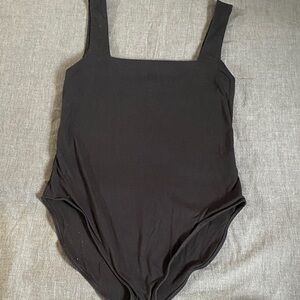 Old Navy womens Black Bodysuit classic style modern